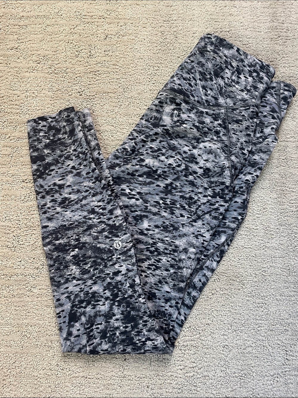 lululemon High-Rise Tights in the Estuary Grey